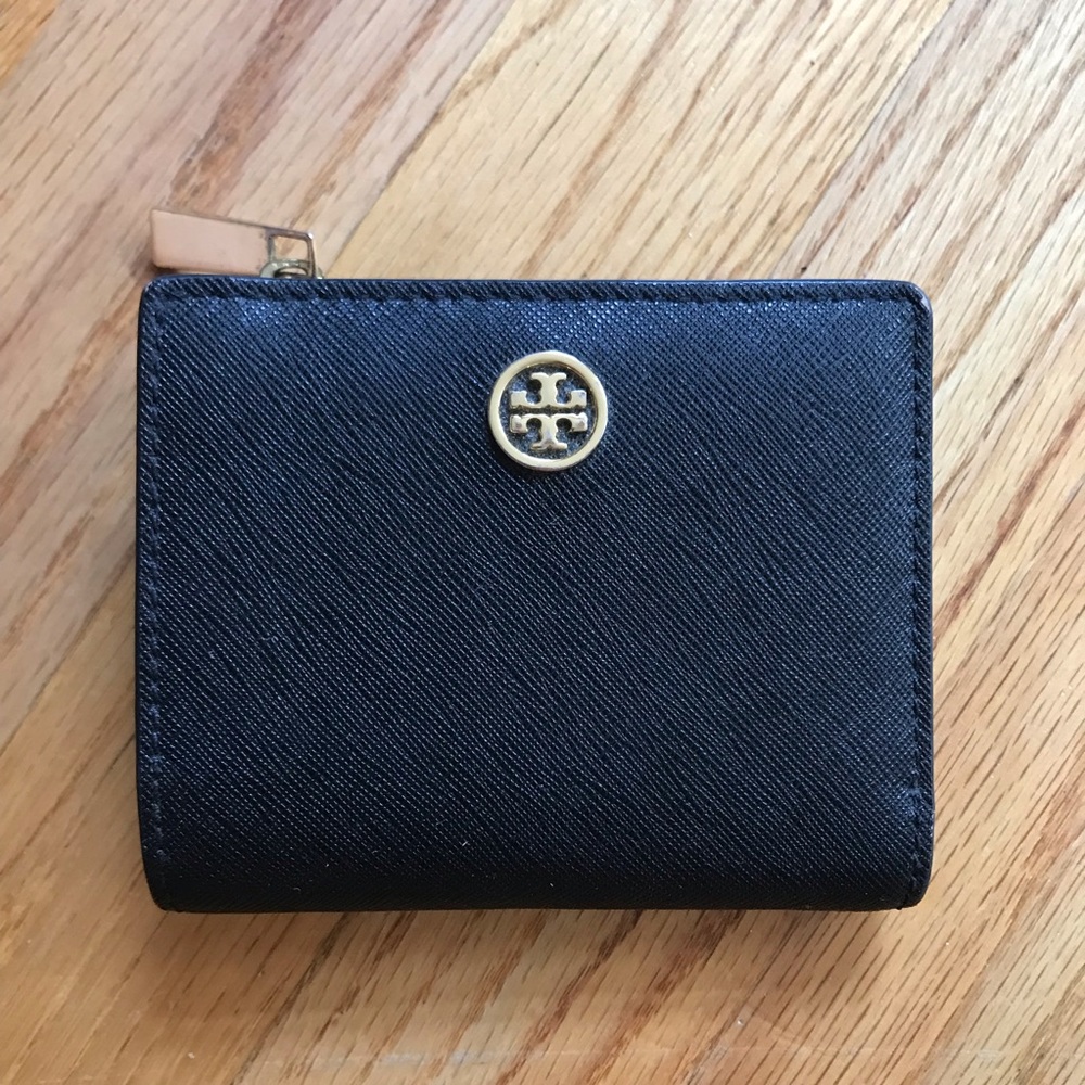 Tory Burch Emerson Mini Wallet